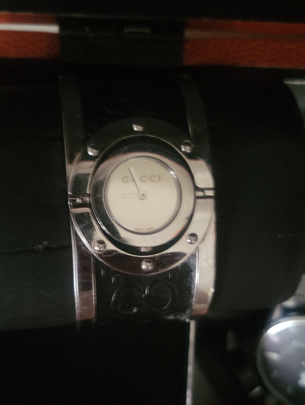 Gucci Silver and White Bangle-Style Women's Watch